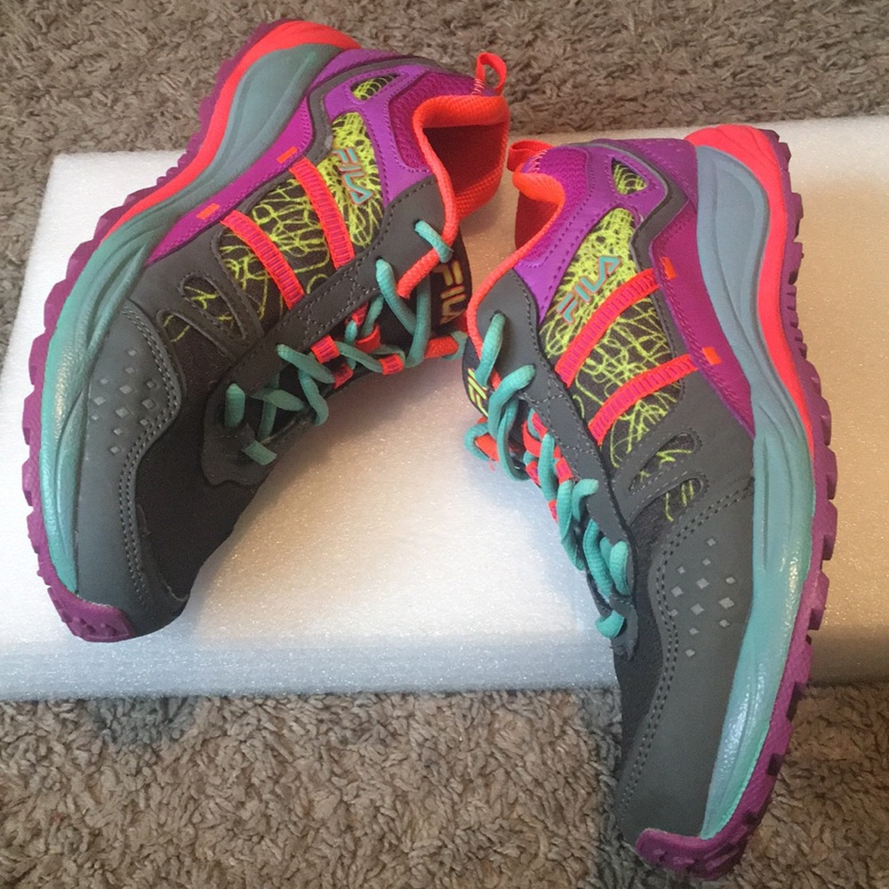 Women Fila Hikers